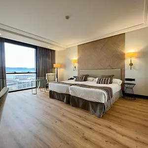 **** Hotel Bahia Spanien
