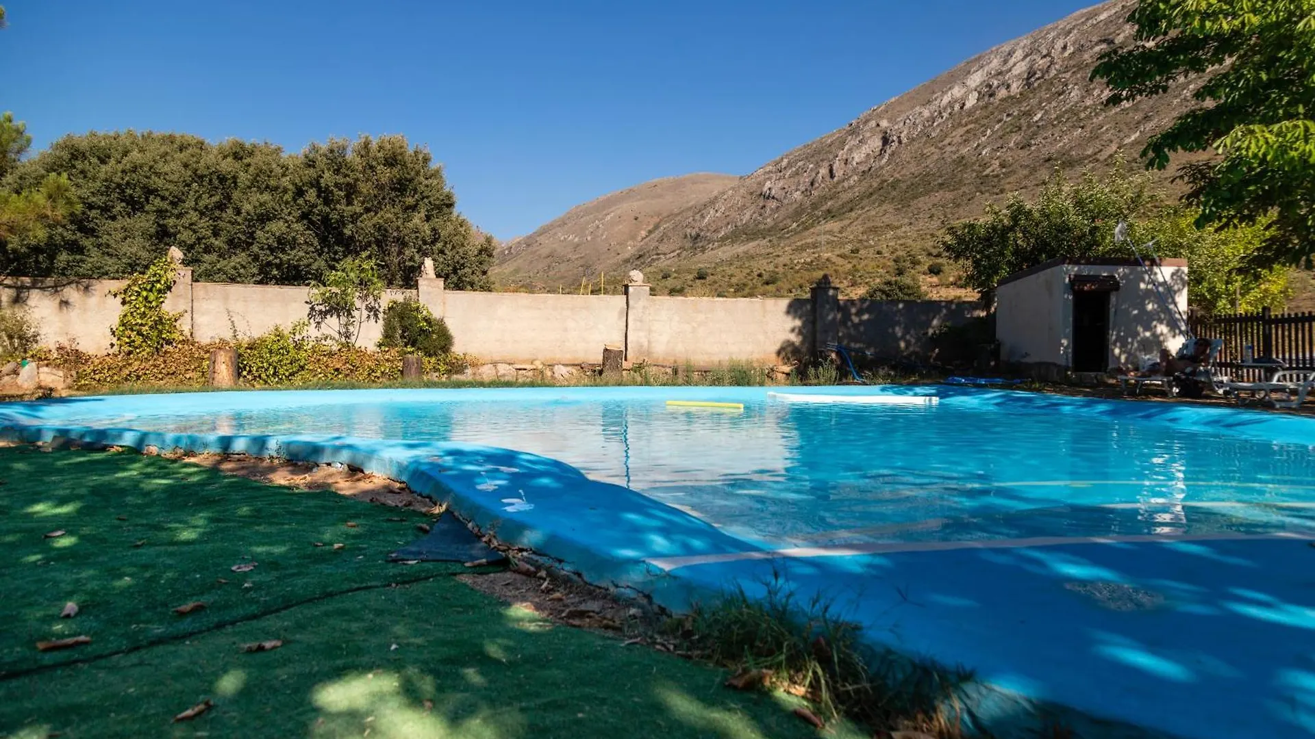 Bed & Breakfast Hotel Rural Fuente La Teja Guejar Sierra