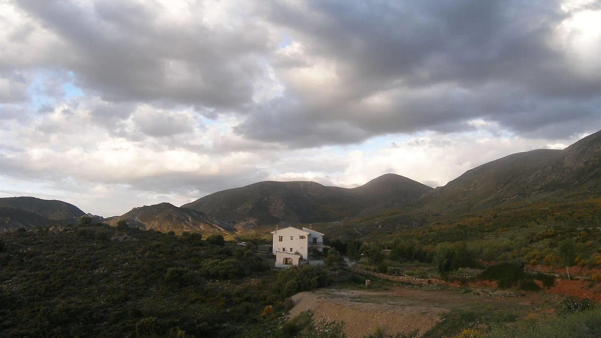 Hotel Rural Fuente La Teja Guejar Sierra Bed & Breakfast