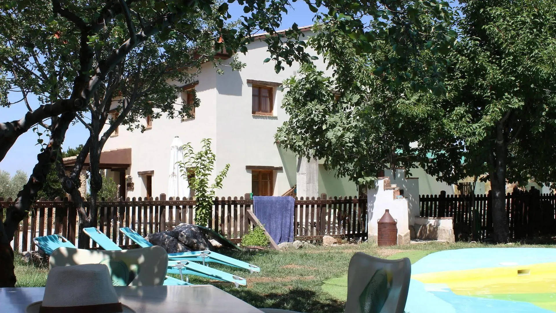 Hotel Rural Fuente La Teja Guejar Sierra Bed & Breakfast